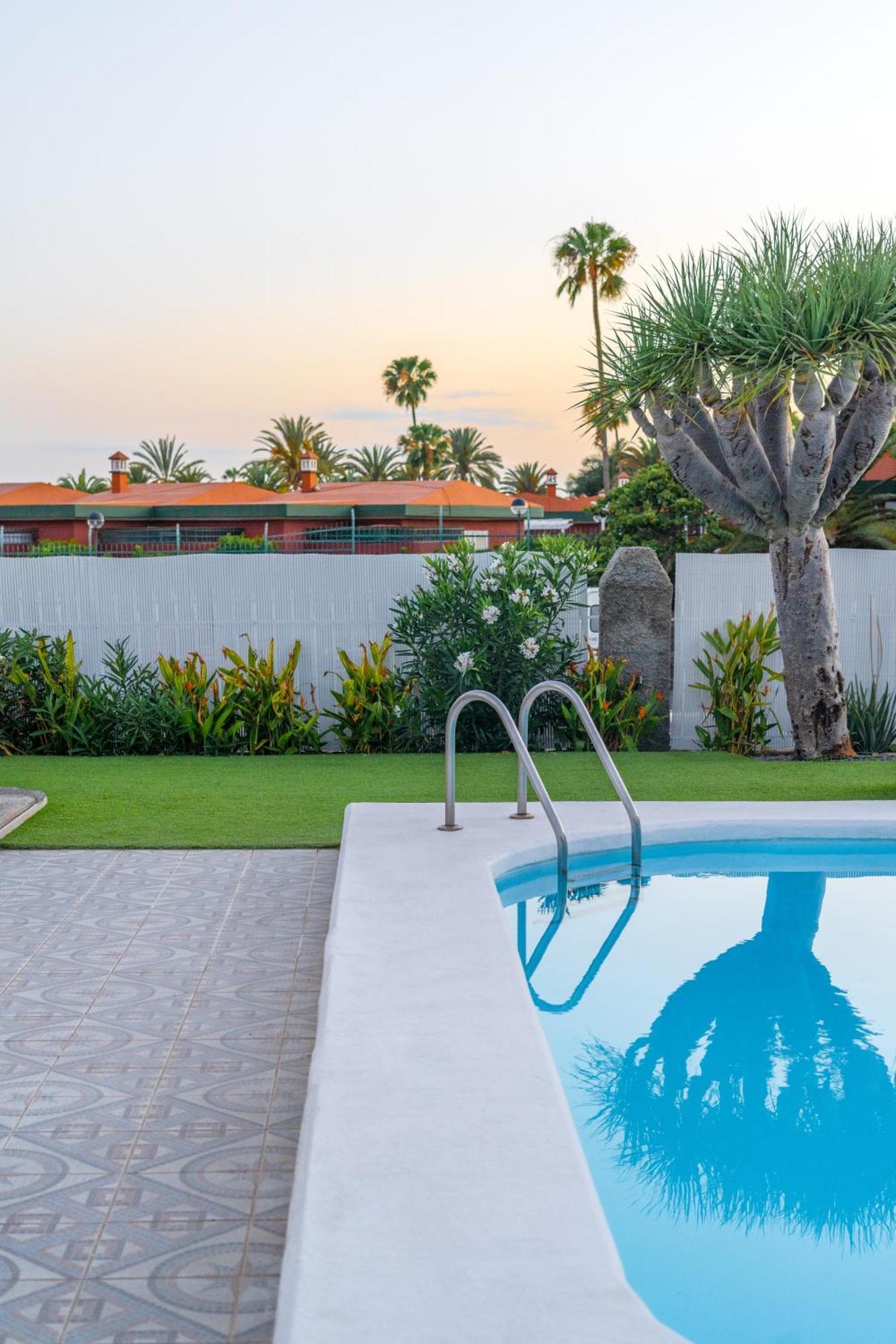 Bungalows Las Almenas Маспаломас Екстериор снимка